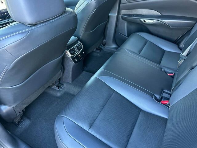 Used 2025 Lexus RX 350h w/ Convenience Package image 14