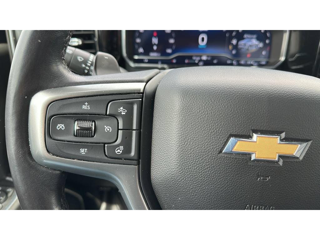 Used 2022 Chevrolet Silverado 1500 LTZ AWD/4WD image 23