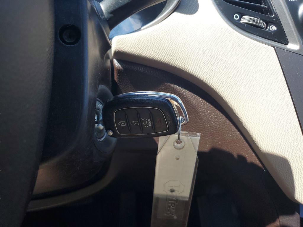 Used 2016 Hyundai Santa Fe Sport w/ Option Group 02 image 27