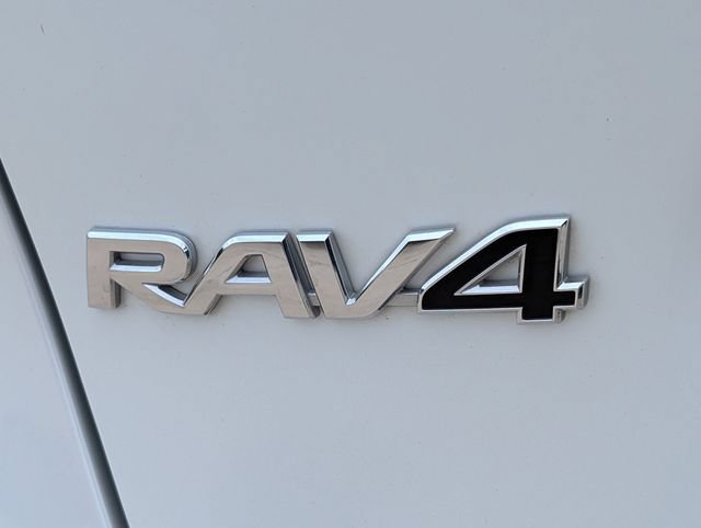 Used 2024 Toyota RAV4 XLE Premium w/ Weather Package AWD/4WD image 10