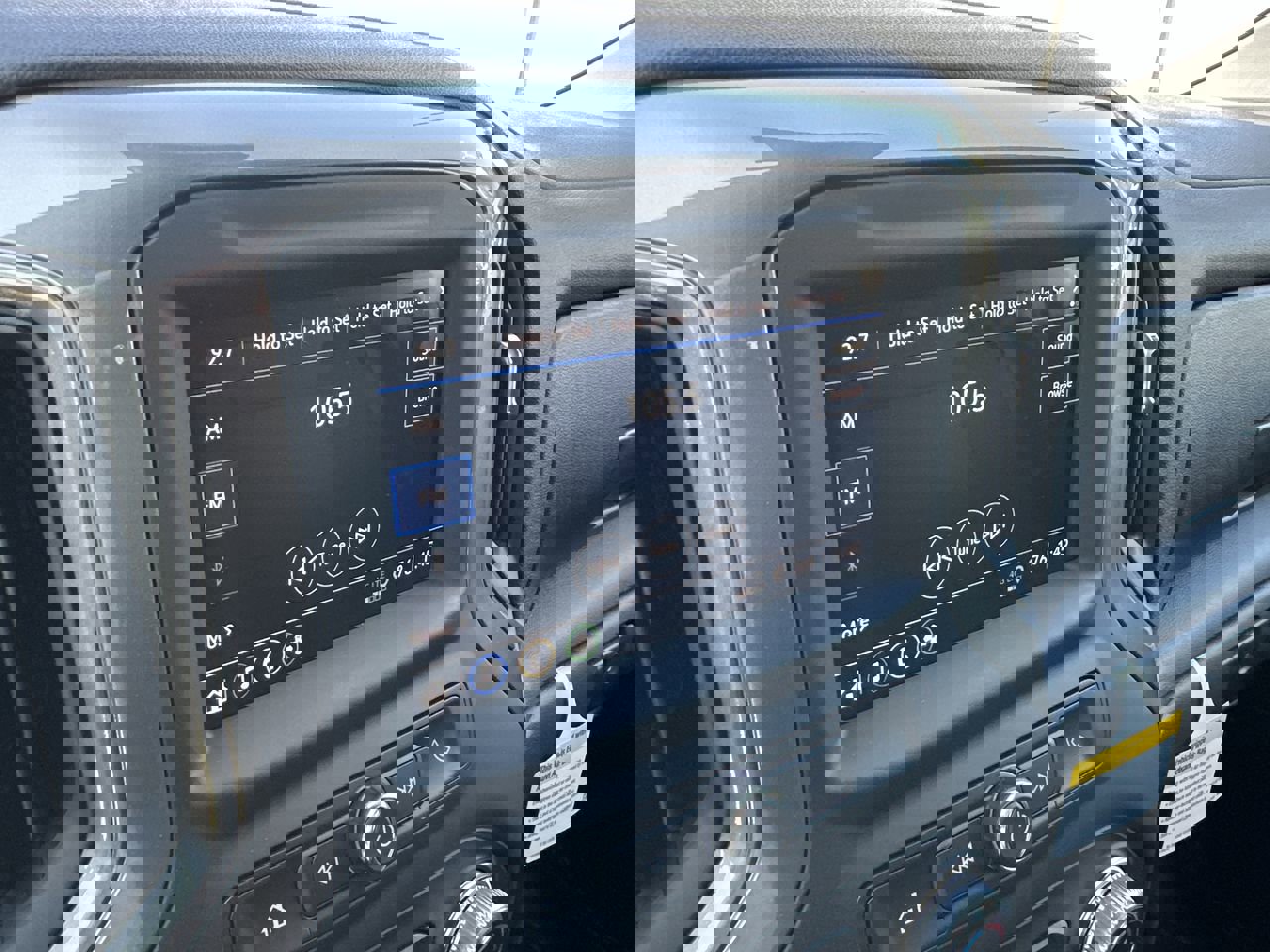 New 2026 GMC Sierra 2500 Pro w/ Convenience Package image 16