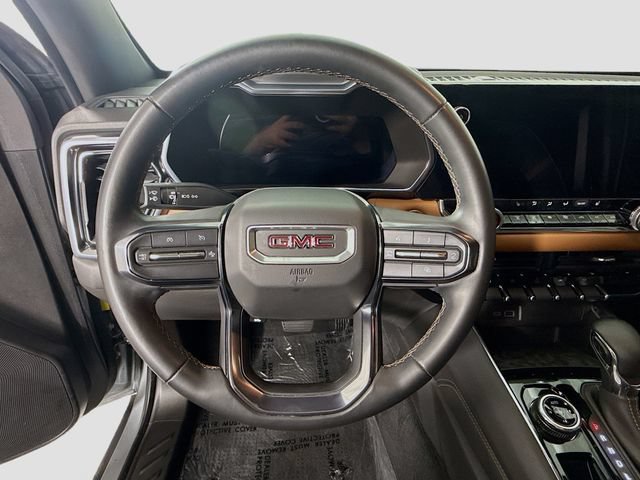Used 2024 GMC Canyon AT4 w/ Technology Package AWD/4WD image 11