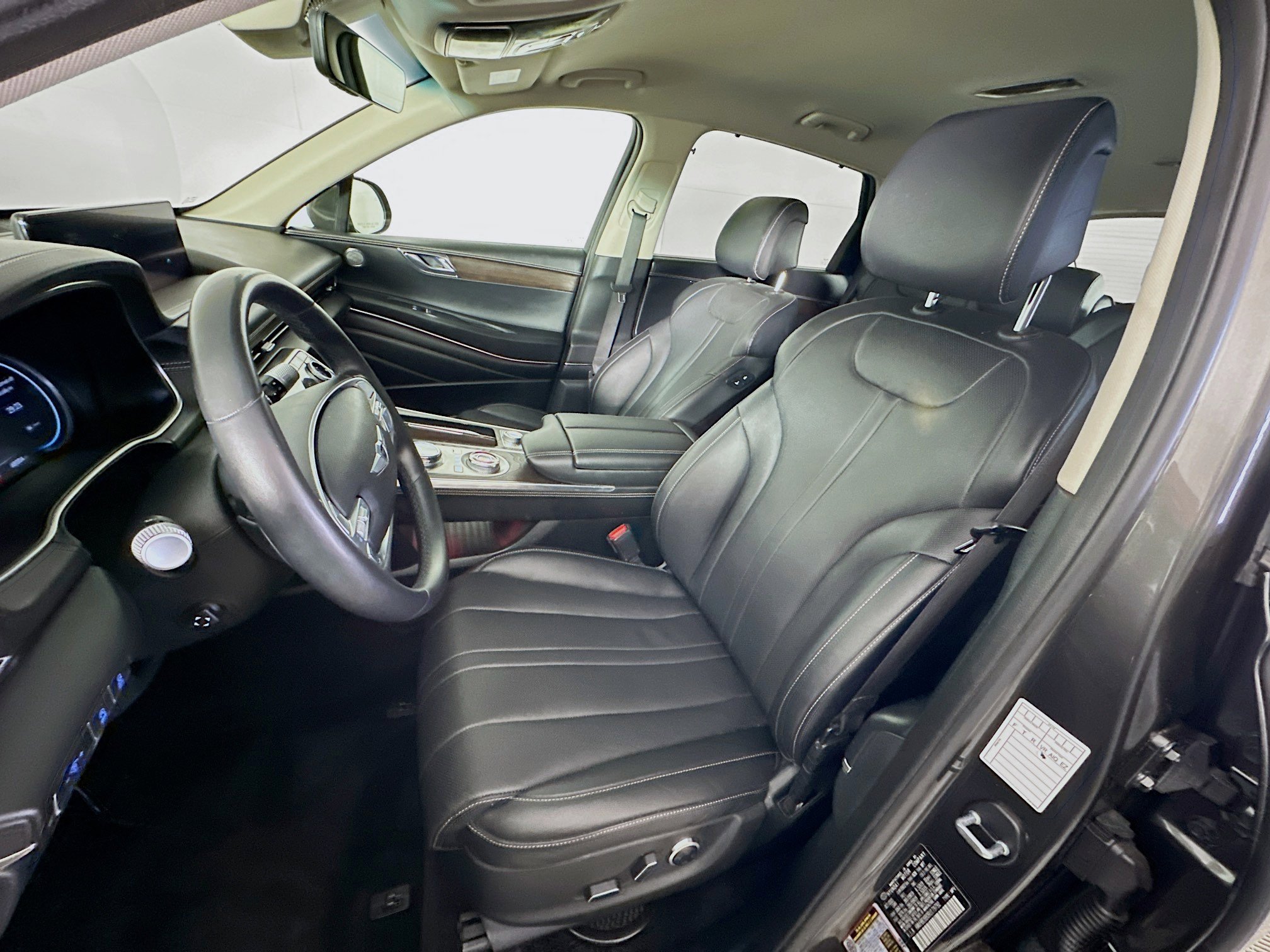 Used 2024 Genesis GV80 2.5T image 13