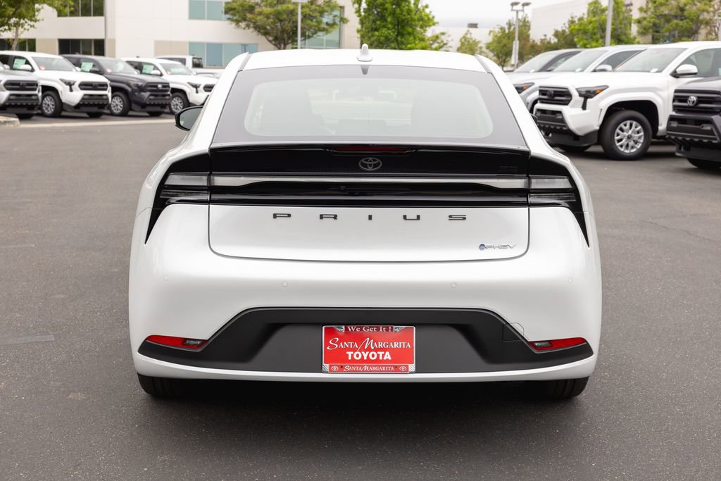New 2026 Toyota Prius Plug-In Hybrid image 5