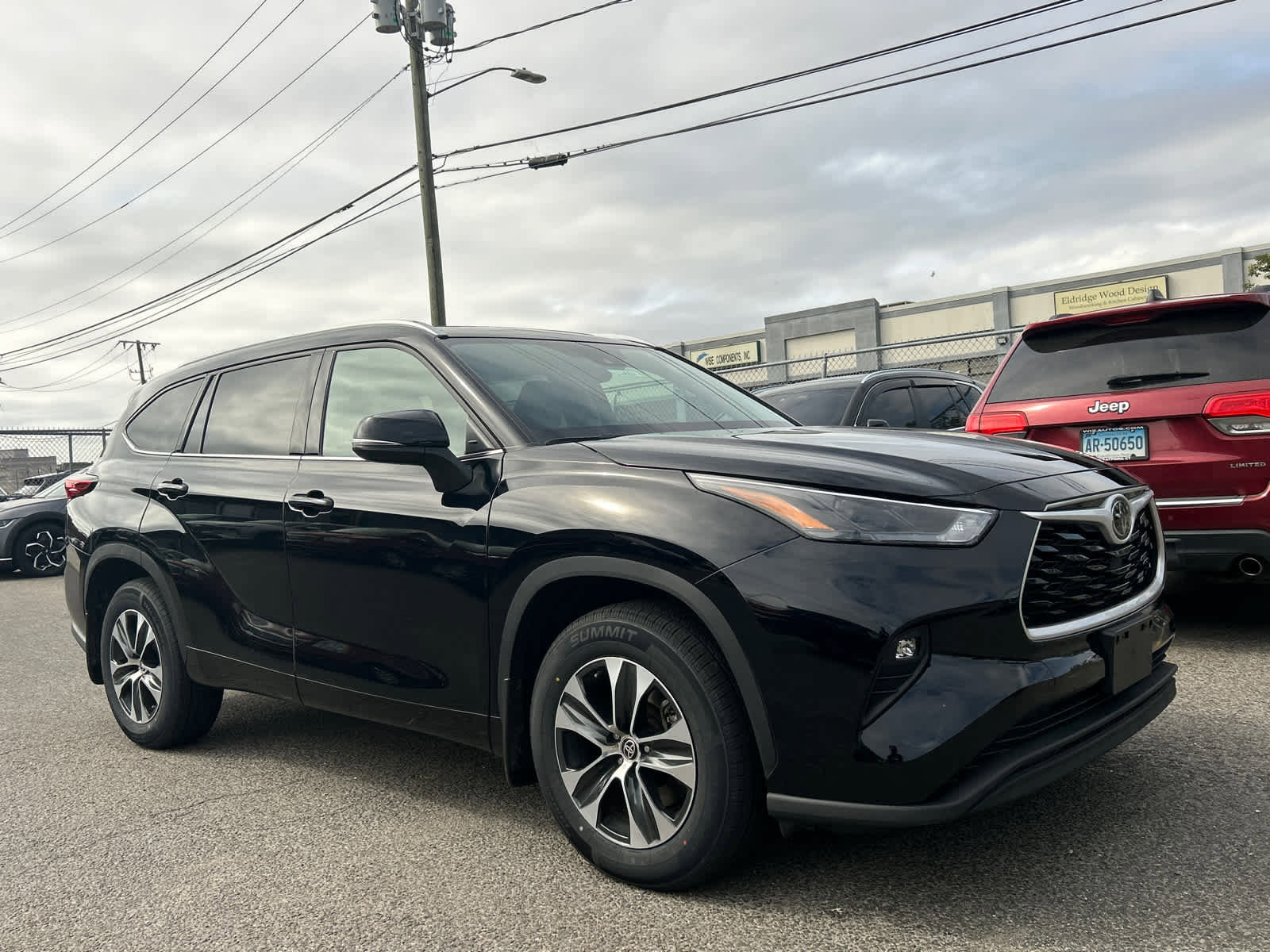 Used 2022 Toyota Highlander XLE