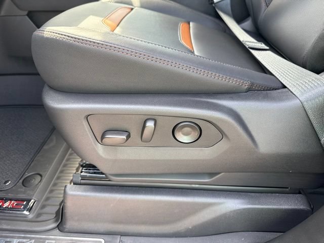 New 2026 GMC Sierra 2500 AT4 w/ AT4 Premium Plus Package AWD/4WD image 26