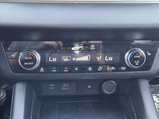 Used 2023 Mitsubishi Outlander SEL AWD/4WD image 18