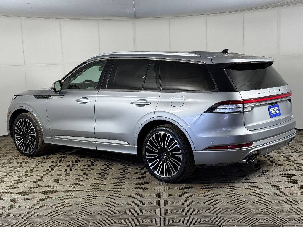 Used 2021 Lincoln Aviator Black Label AWD/4WD image 14