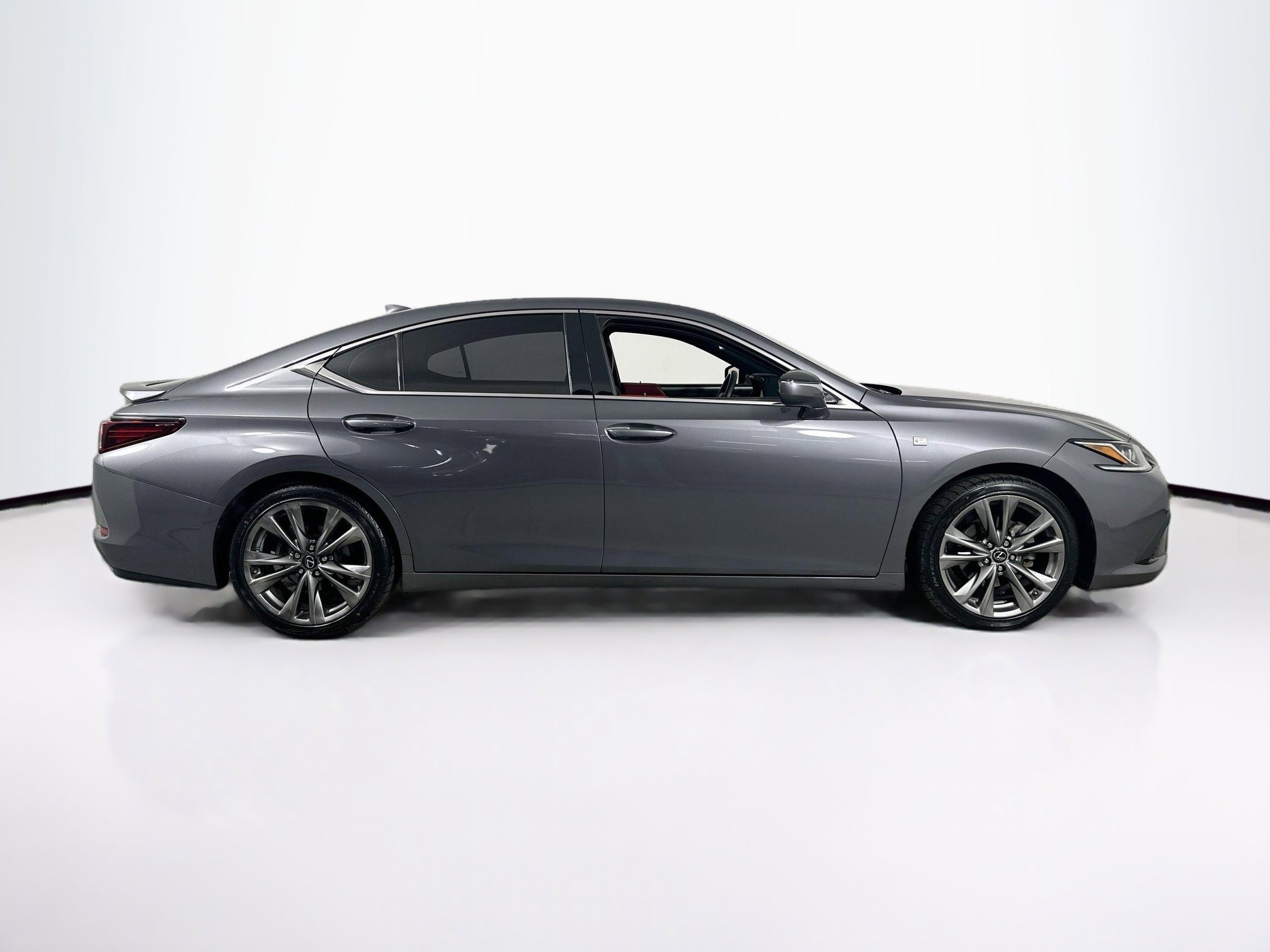 Used 2021 Lexus ES 350 F Sport w/ Accessory Package image 4