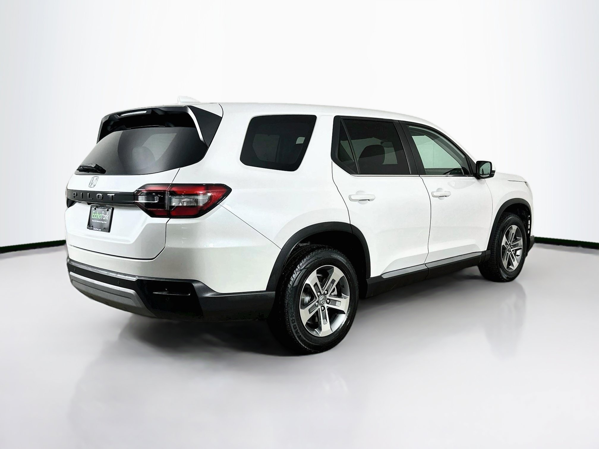 Used 2023 Honda Pilot EX-L image 9