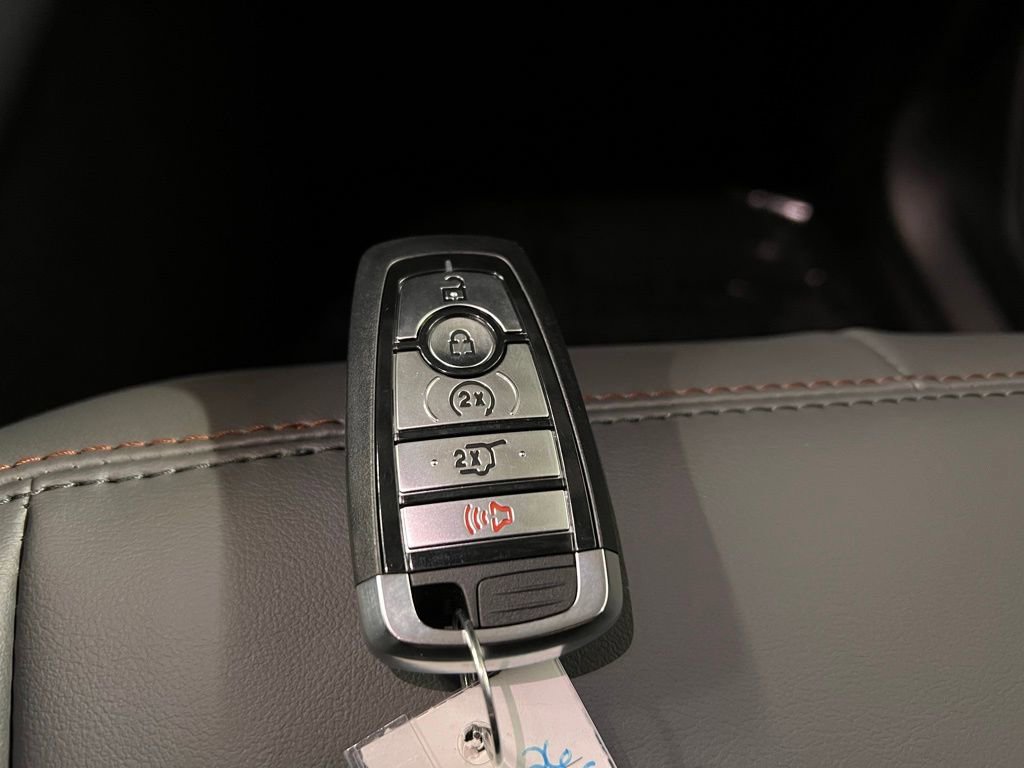 New 2026 Ford Explorer Active w/ Active Comfort Package AWD/4WD image 38