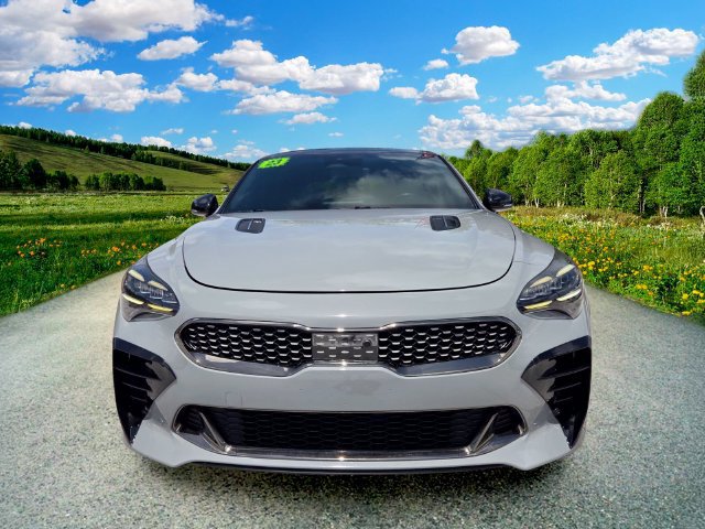 Used 2023 Kia Stinger GT-Line w/ Sun & Sound Package RWD image 8