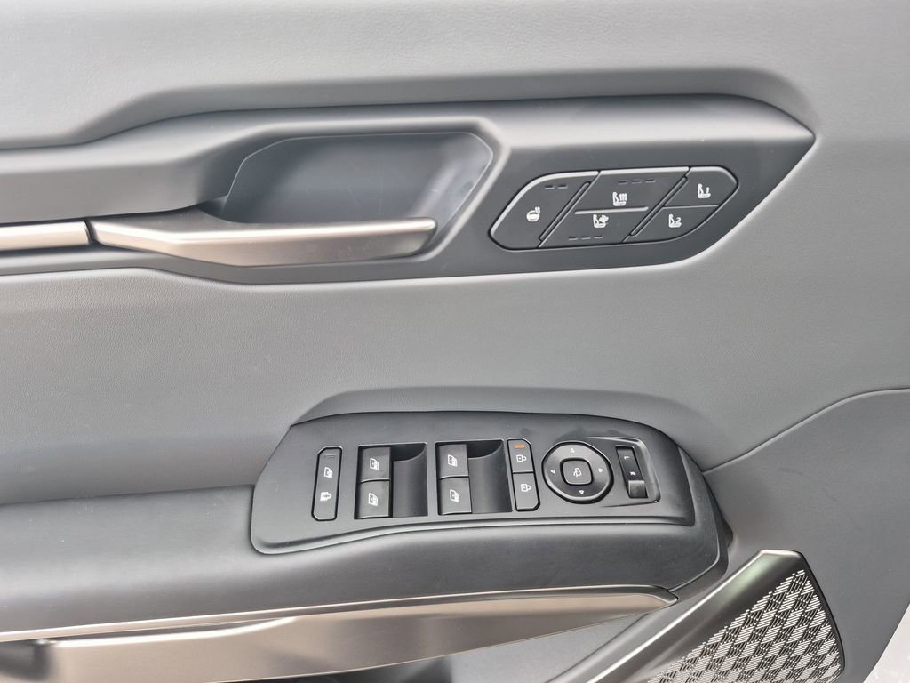 New 2026 Kia EV9 Wind image 7