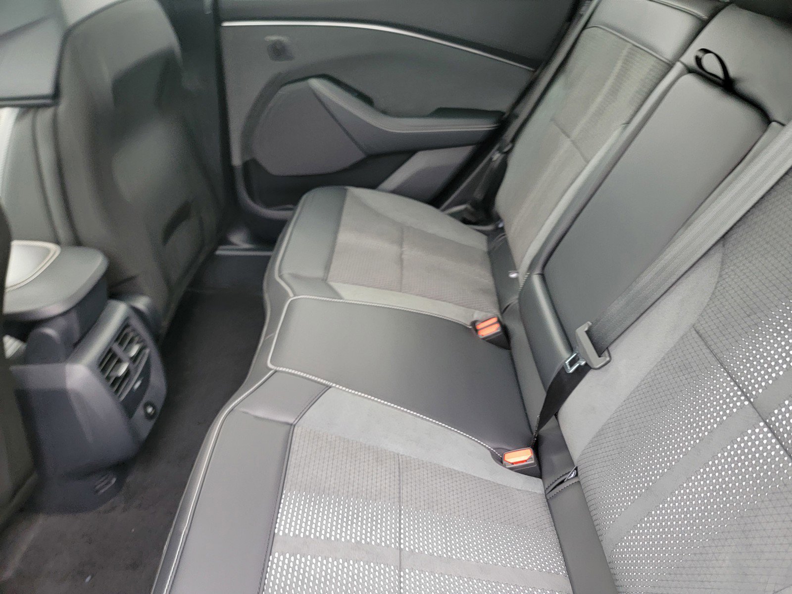 New 2025 Ford Mustang Mach-E GT image 9