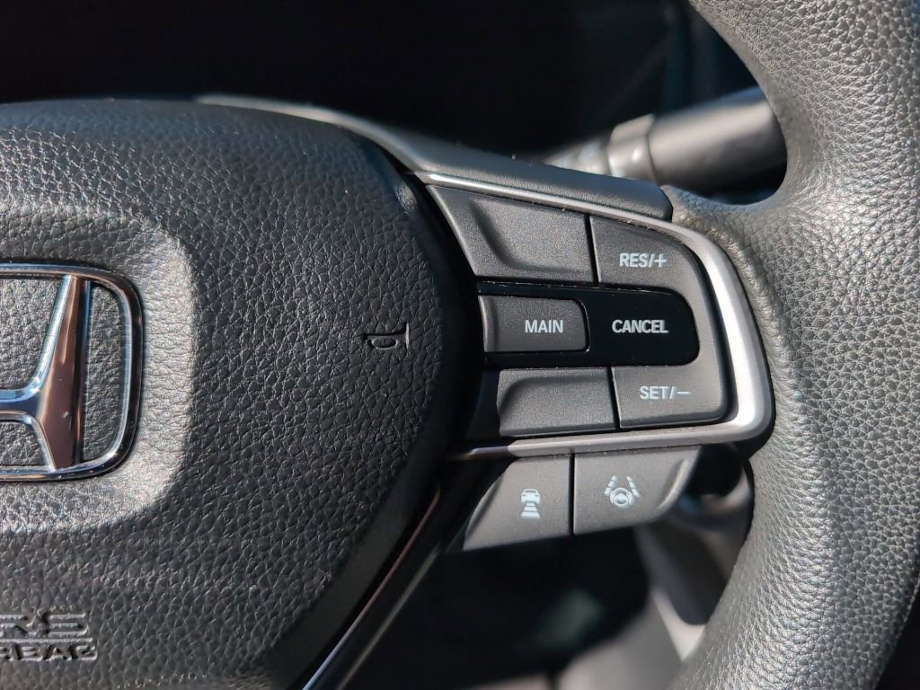 Used 2018 Honda Accord EX image 16