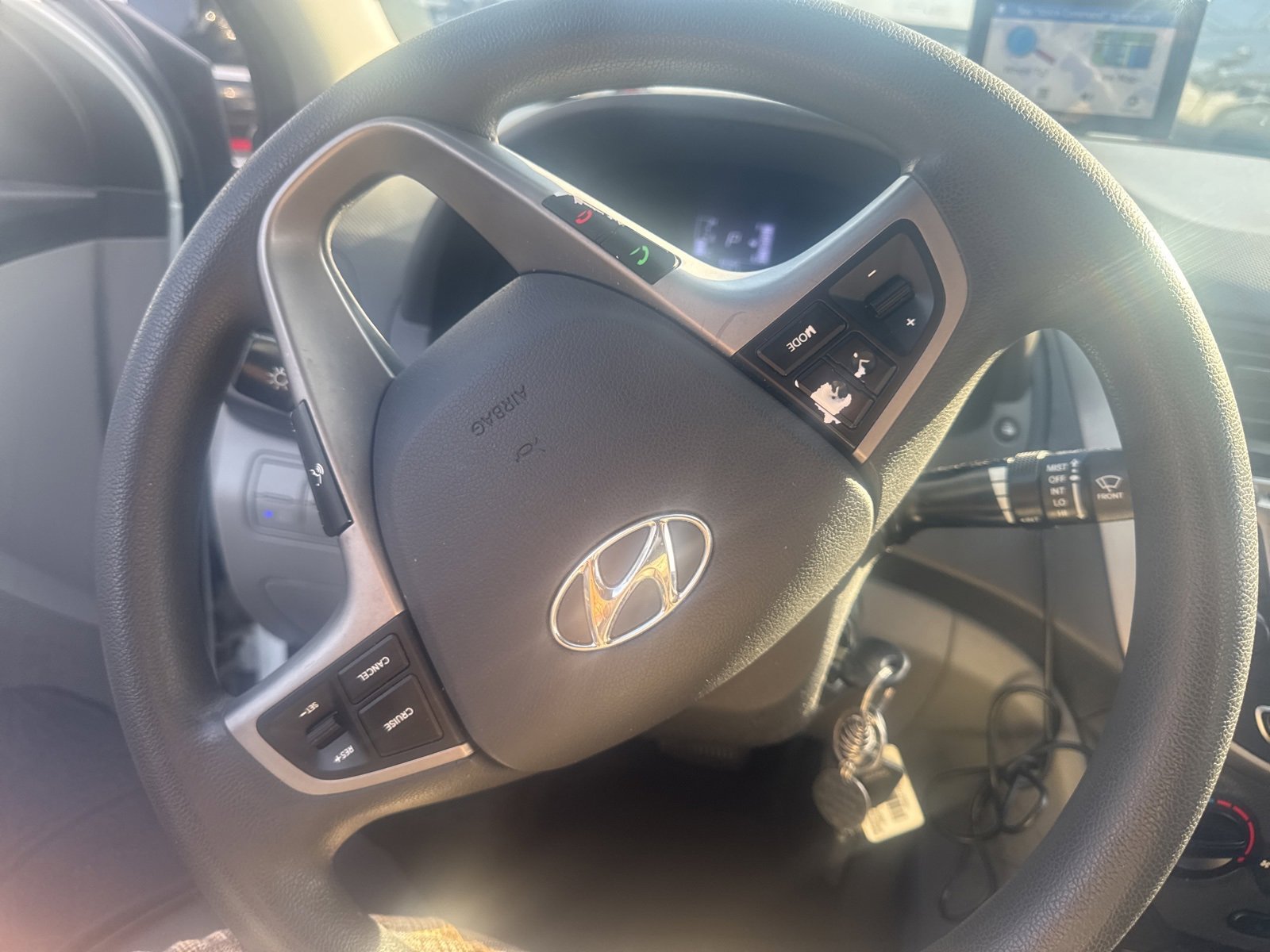 Used 2016 Hyundai Accent SE w/ Option Group 02 image 4