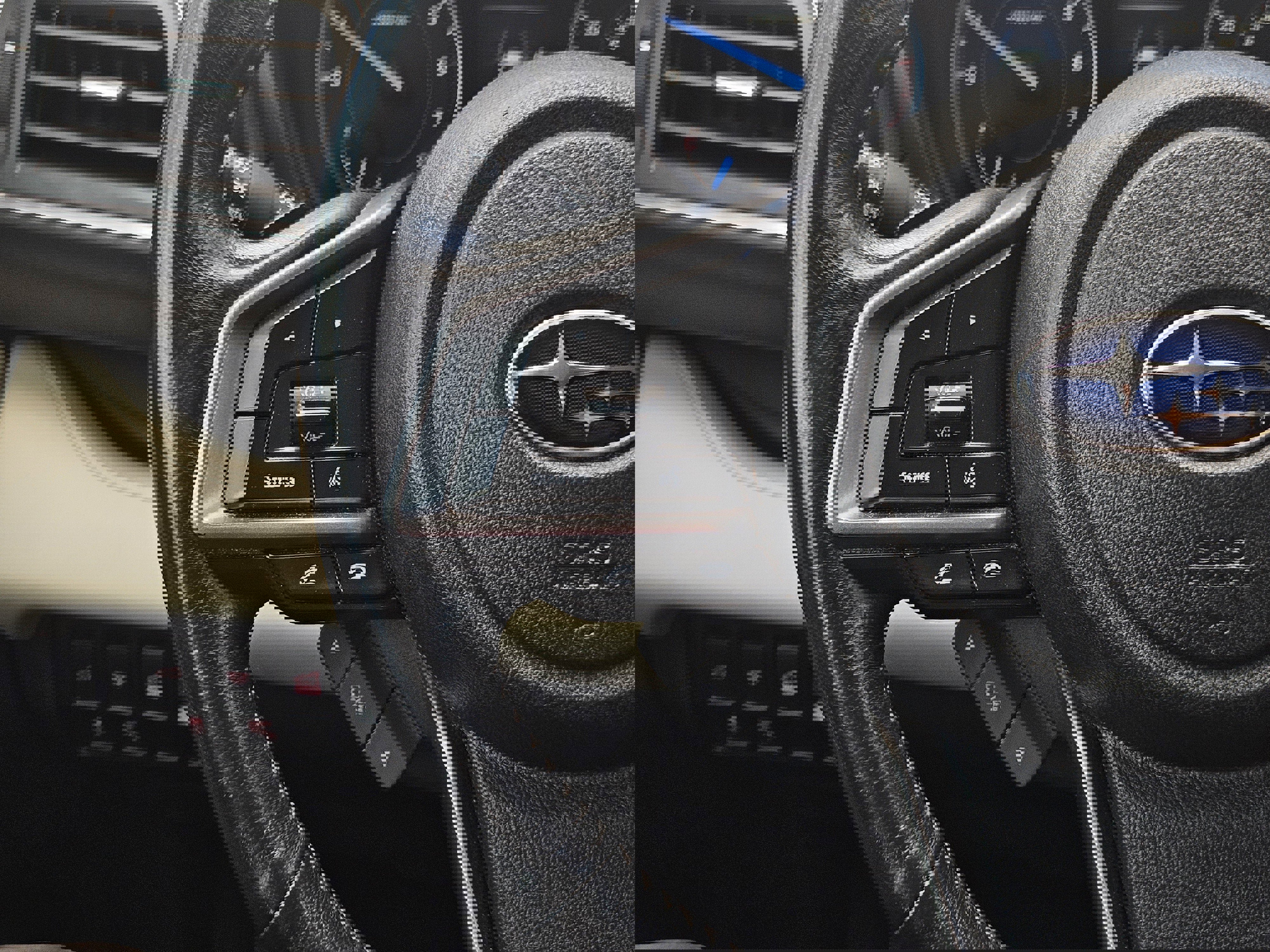 Used 2021 Subaru Ascent Limited w/ Technology Package image 12