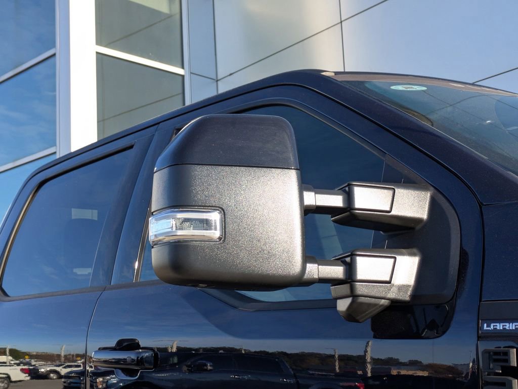 New 2025 Ford F250 Lariat w/ Lariat Ultimate Package image 11