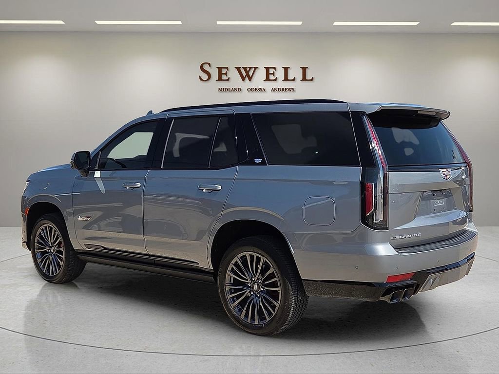 Used 2024 Cadillac Escalade V AWD/4WD image 3