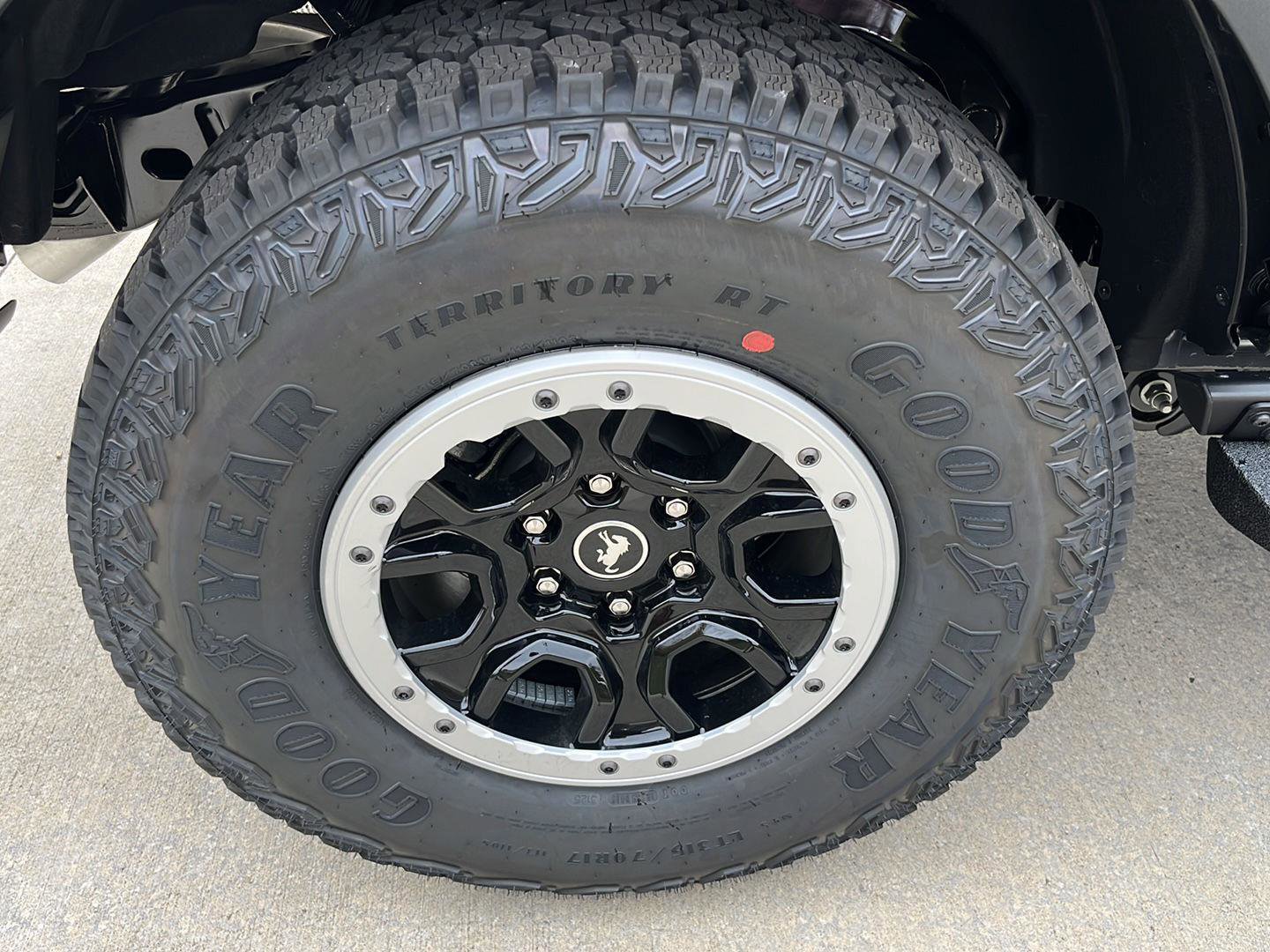New 2025 Ford Bronco Badlands w/ Sasquatch Package AWD/4WD image 32