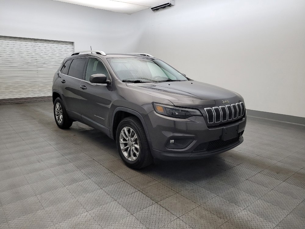 Used 2019 Jeep Cherokee Latitude Plus AWD/4WD image 13