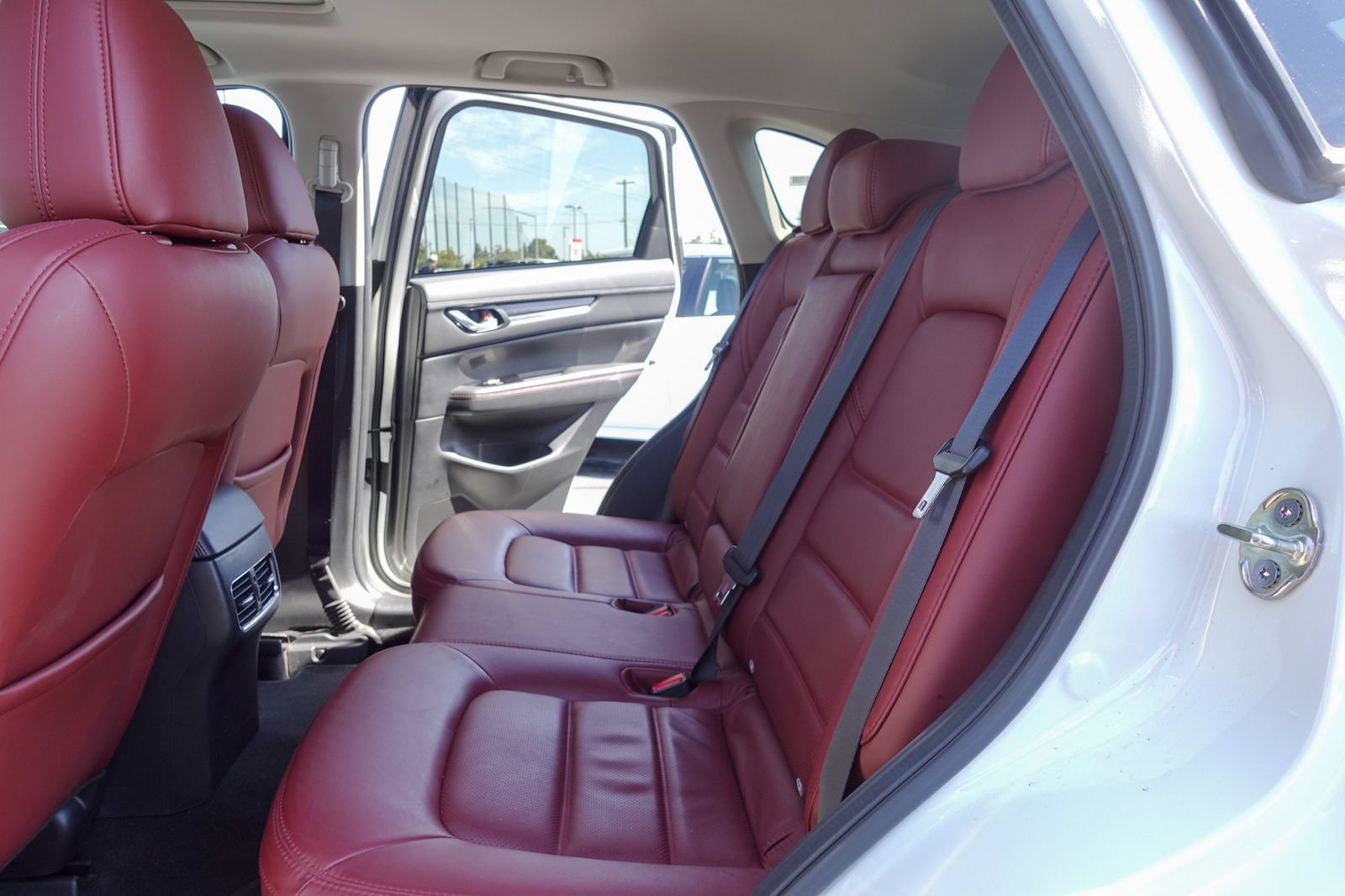 Certified 2025 MAZDA CX-5 Carbon Edition AWD/4WD image 14