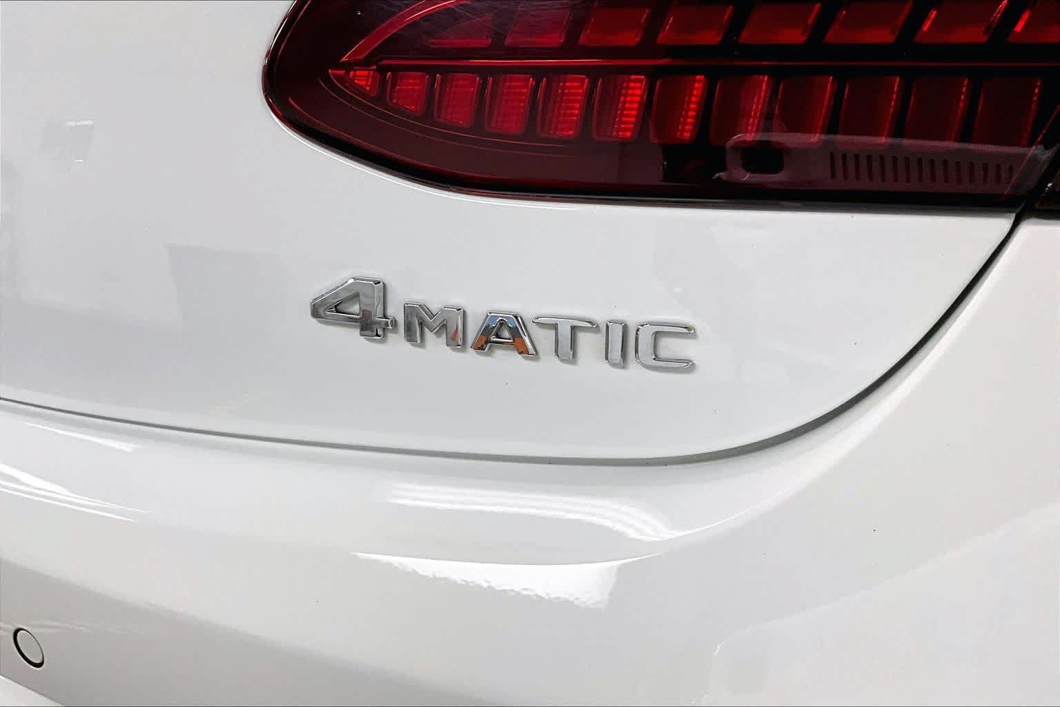 Used 2023 Mercedes-Benz E 450 4MATIC Cabriolet image 10