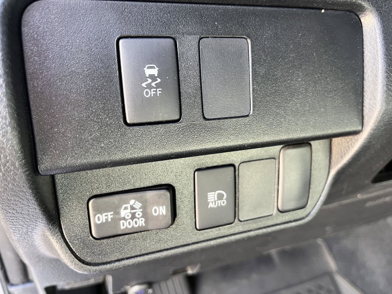 Used 2023 Toyota Tacoma SR5 image 29