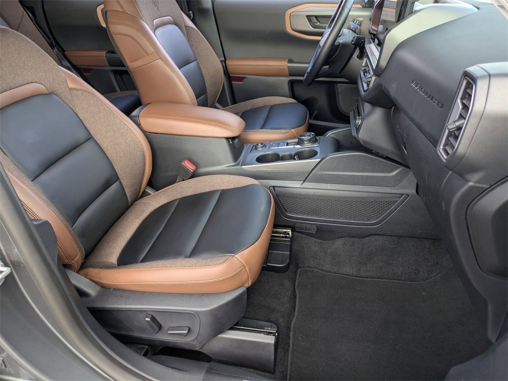 Used 2025 Ford Bronco Sport Outer Banks w/ Outer Banks Tech Package+ image 28