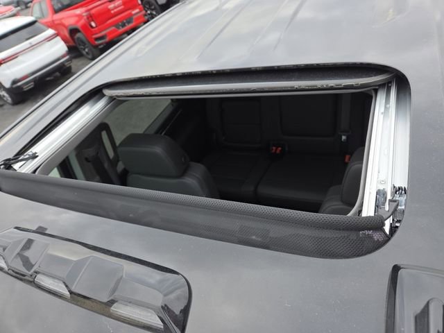 New 2026 Chevrolet Silverado 3500 LTZ w/ LTZ Premium Package image 3