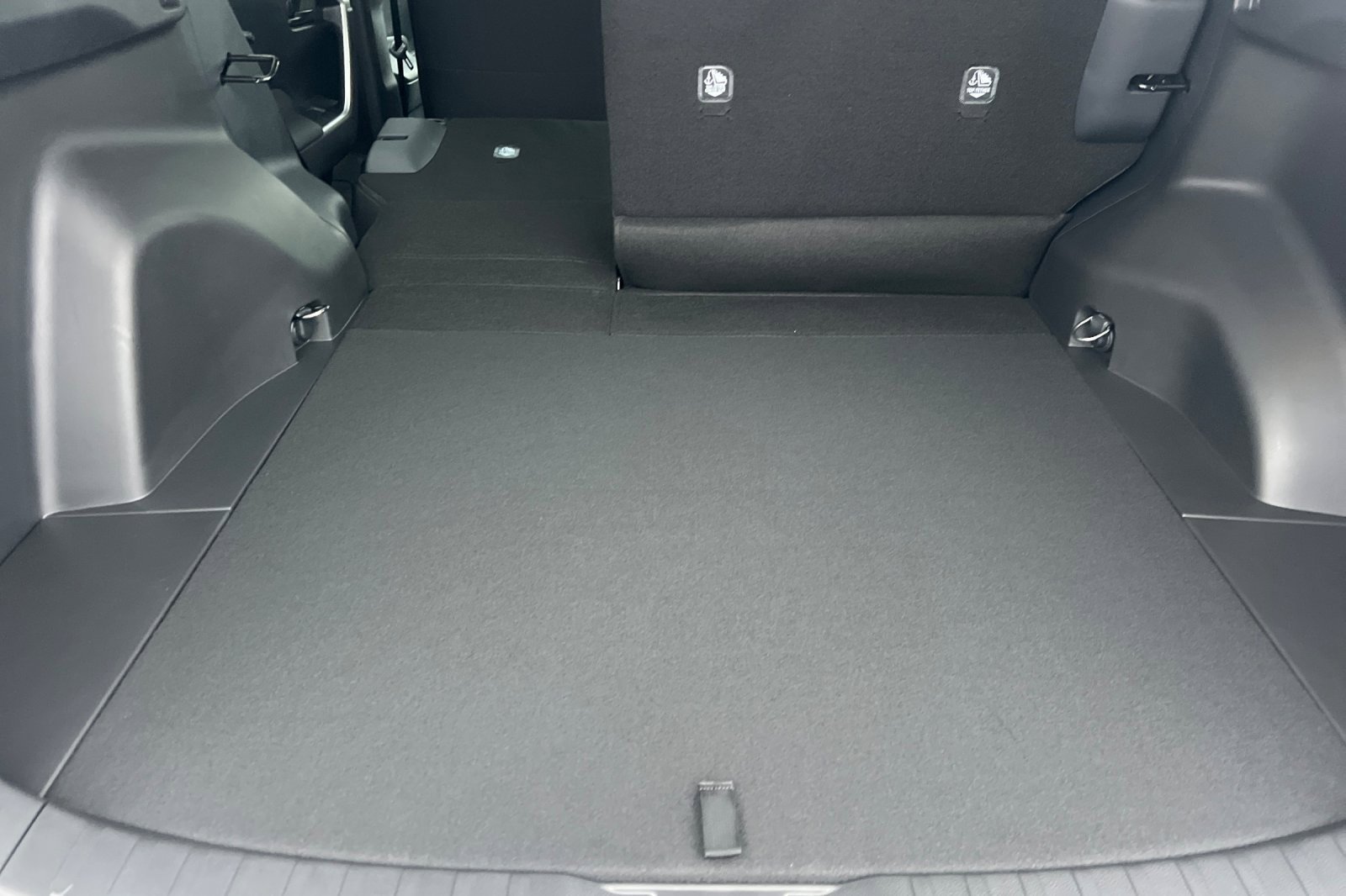 New 2025 Toyota RAV4 LE image 12