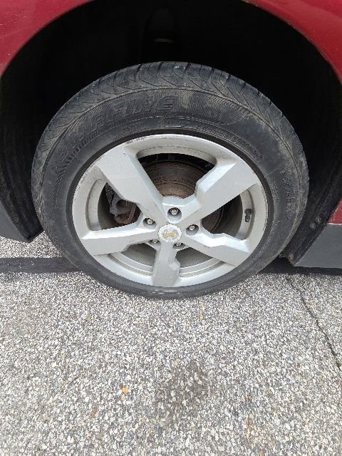 Used 2013 Chevrolet Volt w/ Enhanced Safety Package 2 FWD image 11