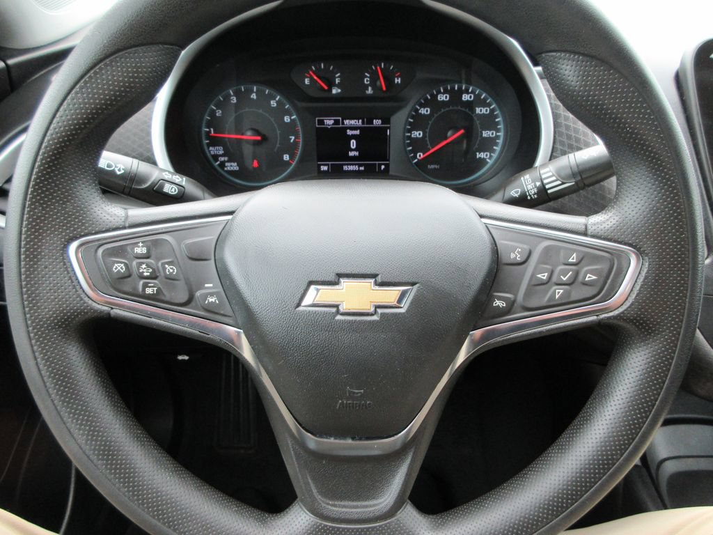 Used 2023 Chevrolet Malibu LS FWD image 21