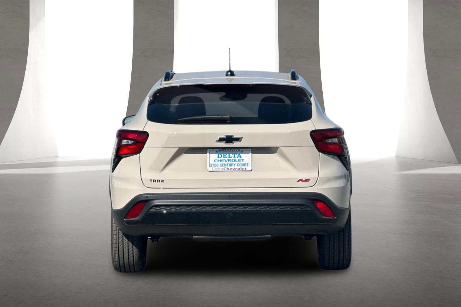New 2026 Chevrolet Trax RS w/ Driver Confidence Package image 5