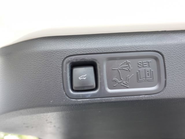 Used 2022 Lincoln Navigator Reserve AWD/4WD image 27