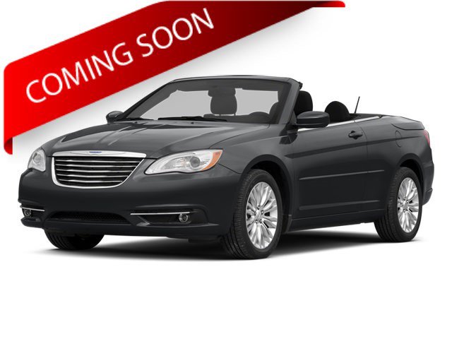Used 2014 Chrysler 200 Limited FWD image 1