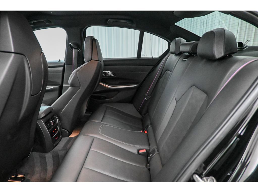 Used 2021 BMW M3 Competition w/ Executive Package image 19