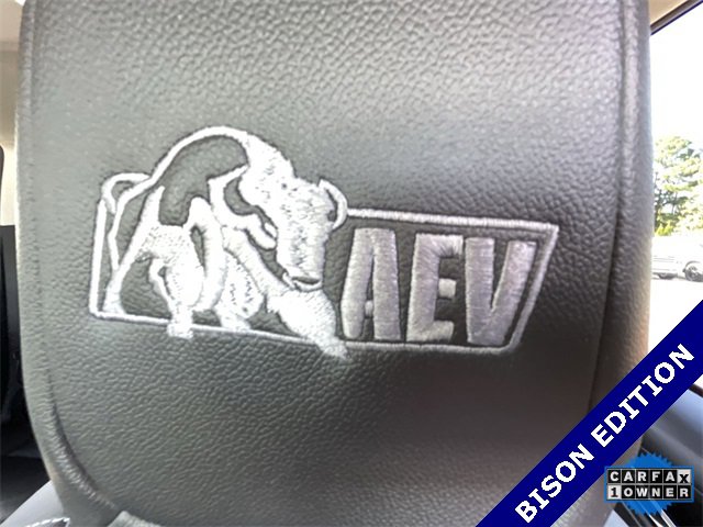 Used 2021 Chevrolet Colorado ZR2 w/ Colorado ZR2 Bison Edition image 17