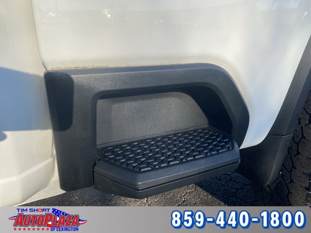 Used 2022 Chevrolet Silverado 2500 Custom w/ Custom Value Package image 21