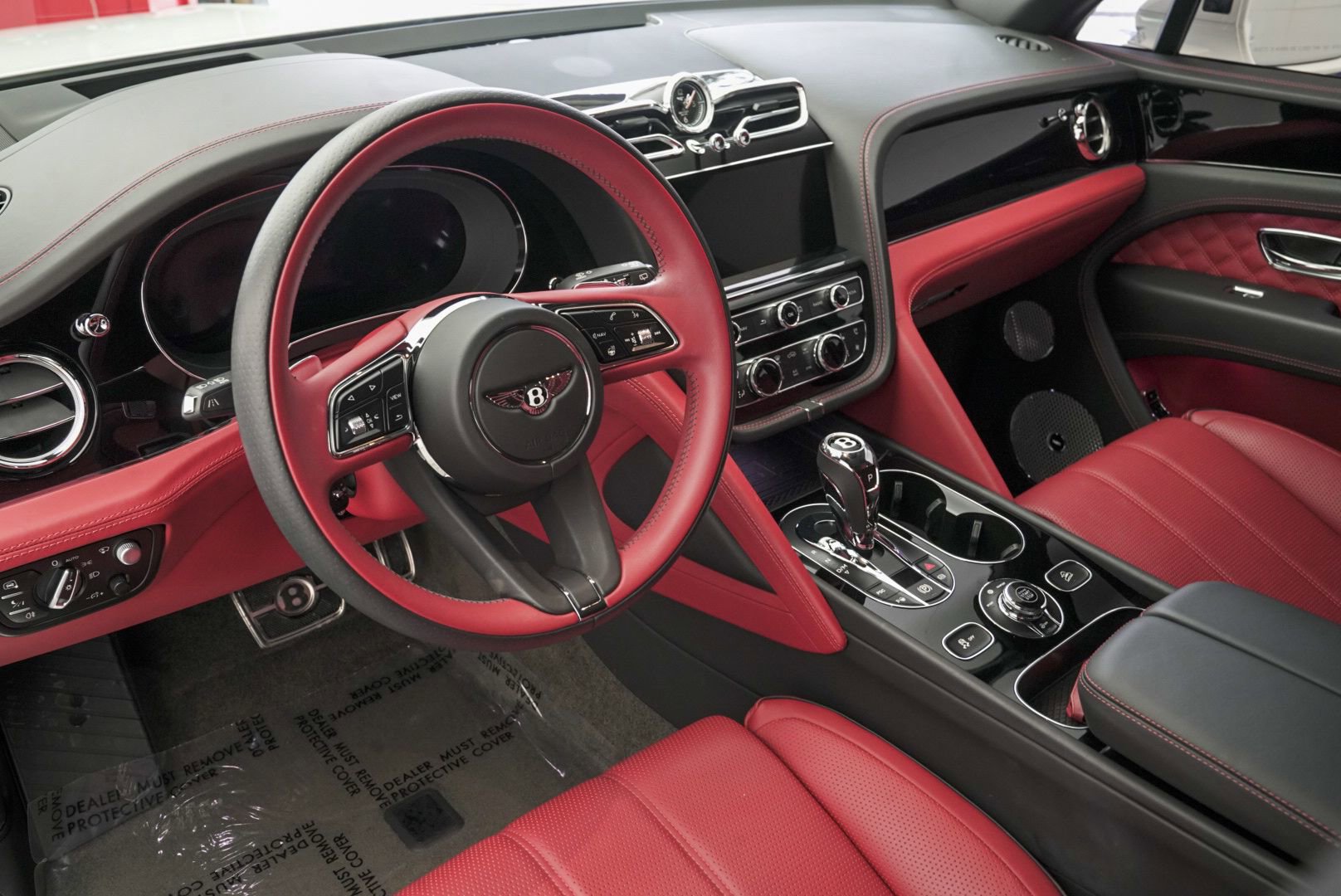 Used 2022 Bentley Bentayga image 9