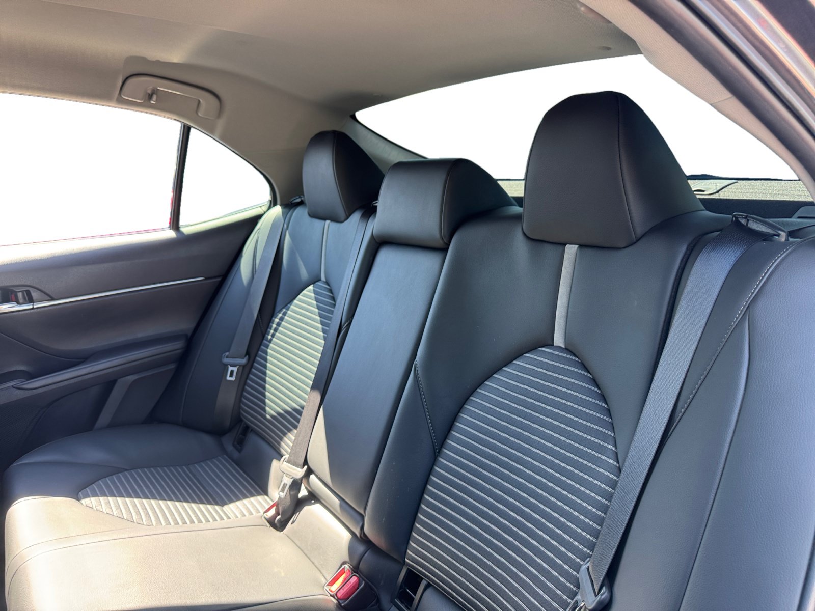 Used 2024 Toyota Camry SE FWD image 13