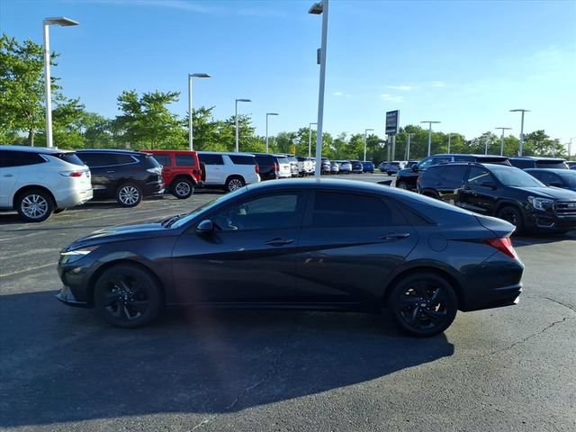 Used 2021 Hyundai Elantra SEL FWD image 10