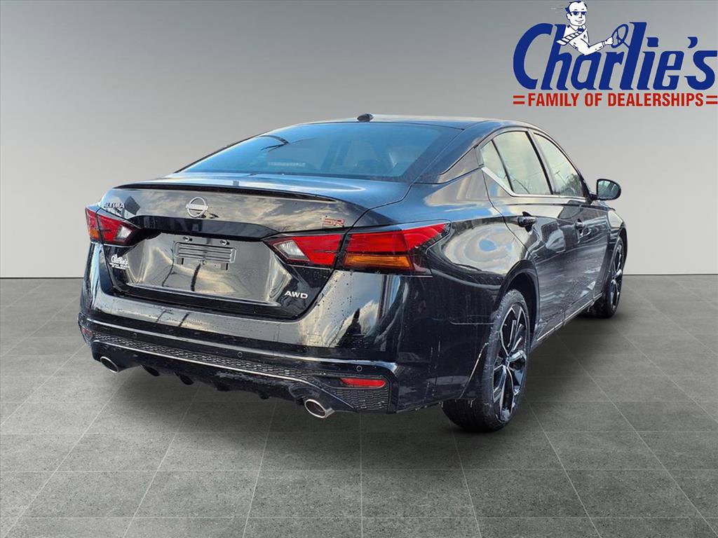 New 2025 Nissan Altima 2.5 SR w/ SR Premium Package image 4