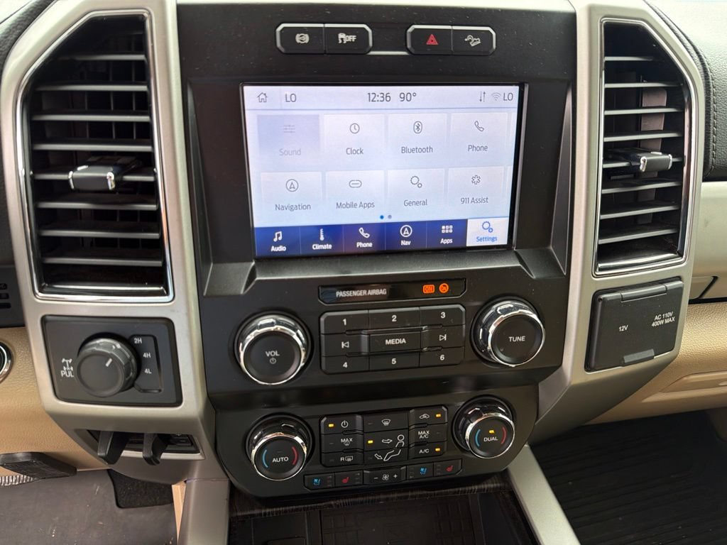 Used 2021 Ford F350 Lariat w/ Lariat Ultimate Package AWD/4WD image 2
