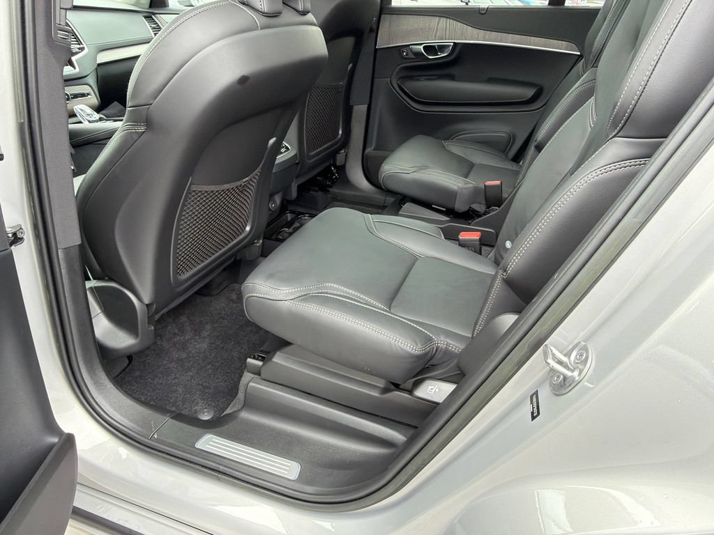 Used 2023 Volvo XC90 B6 Ultimate w/ Protection Package Premier AWD/4WD image 21