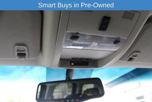 Used 2013 GMC Yukon XL SLT w/ SLT-2 Equipment Package AWD/4WD image 23