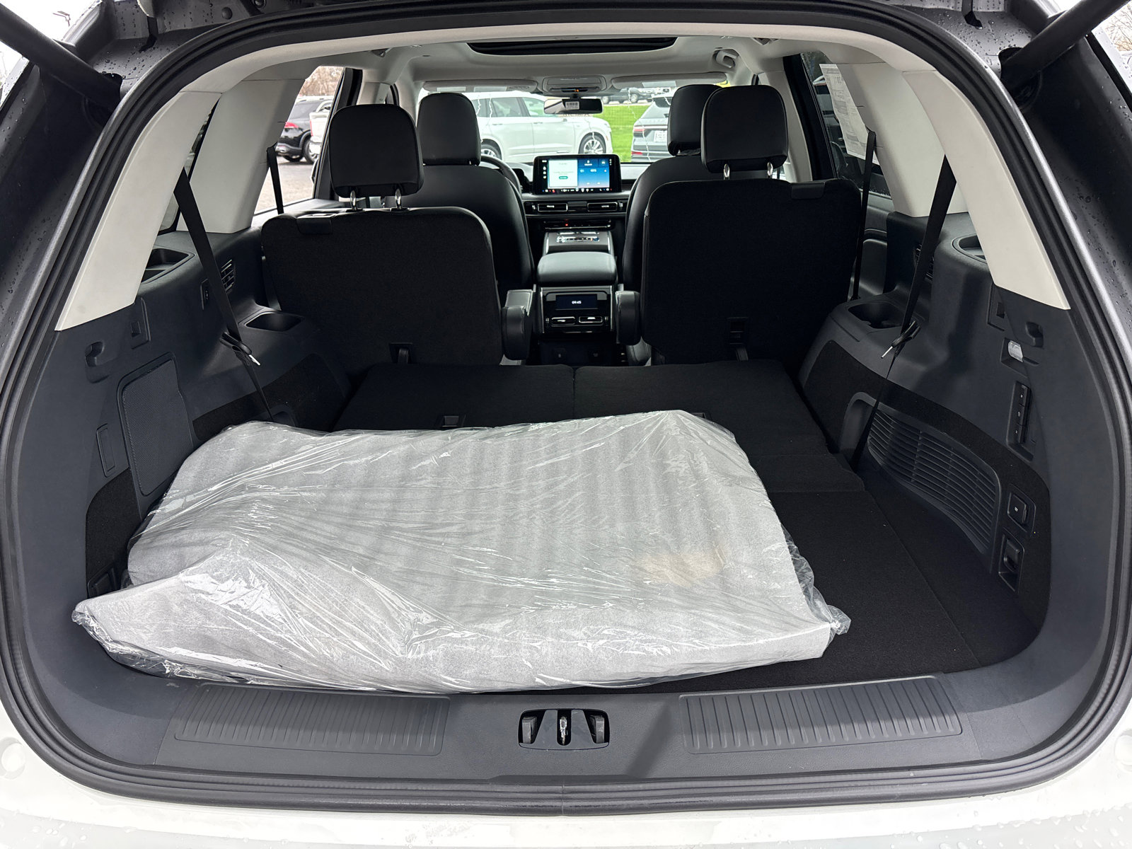 New 2026 Lincoln Aviator Reserve AWD/4WD image 9