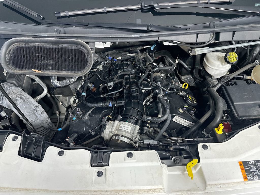 Used 2023 Ford Transit 350 XLT image 31