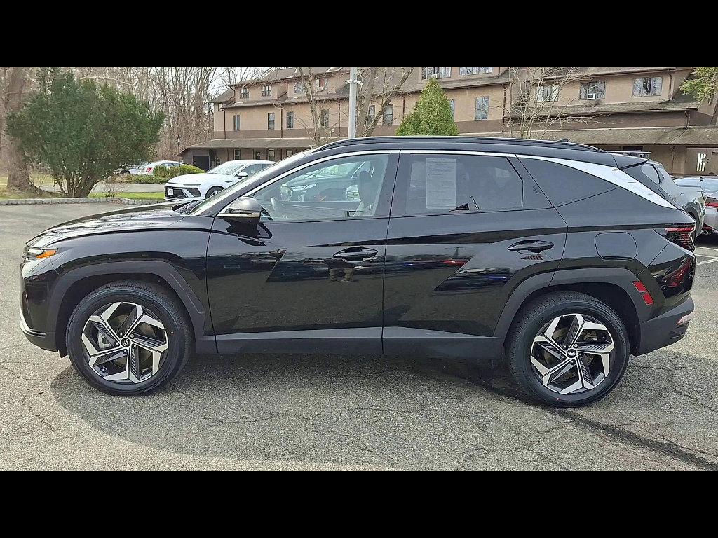Used 2023 Hyundai Tucson Limited AWD/4WD image 5
