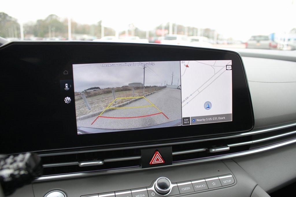 Used 2024 Hyundai Elantra SEL w/ Convenience Package image 15